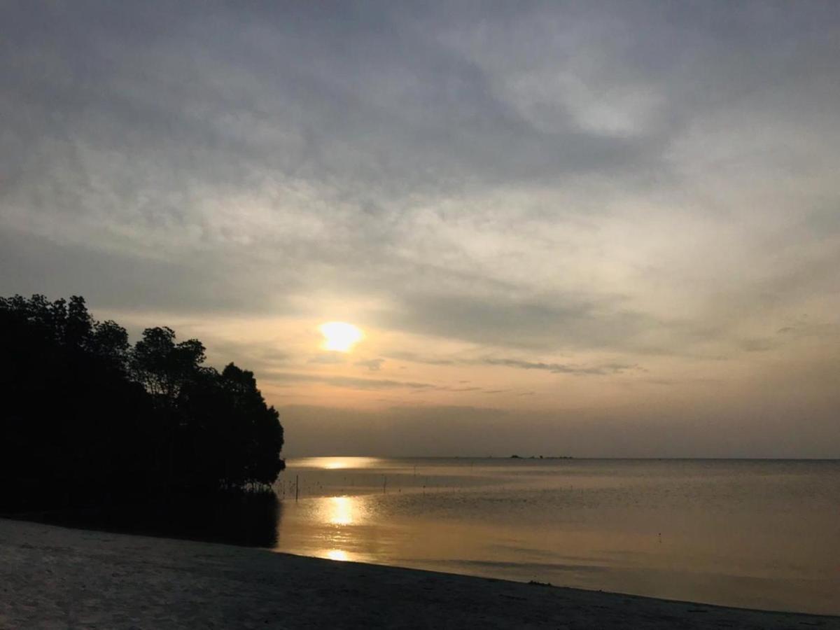 Trc Bintan Resort Sebungsungai Esterno foto
